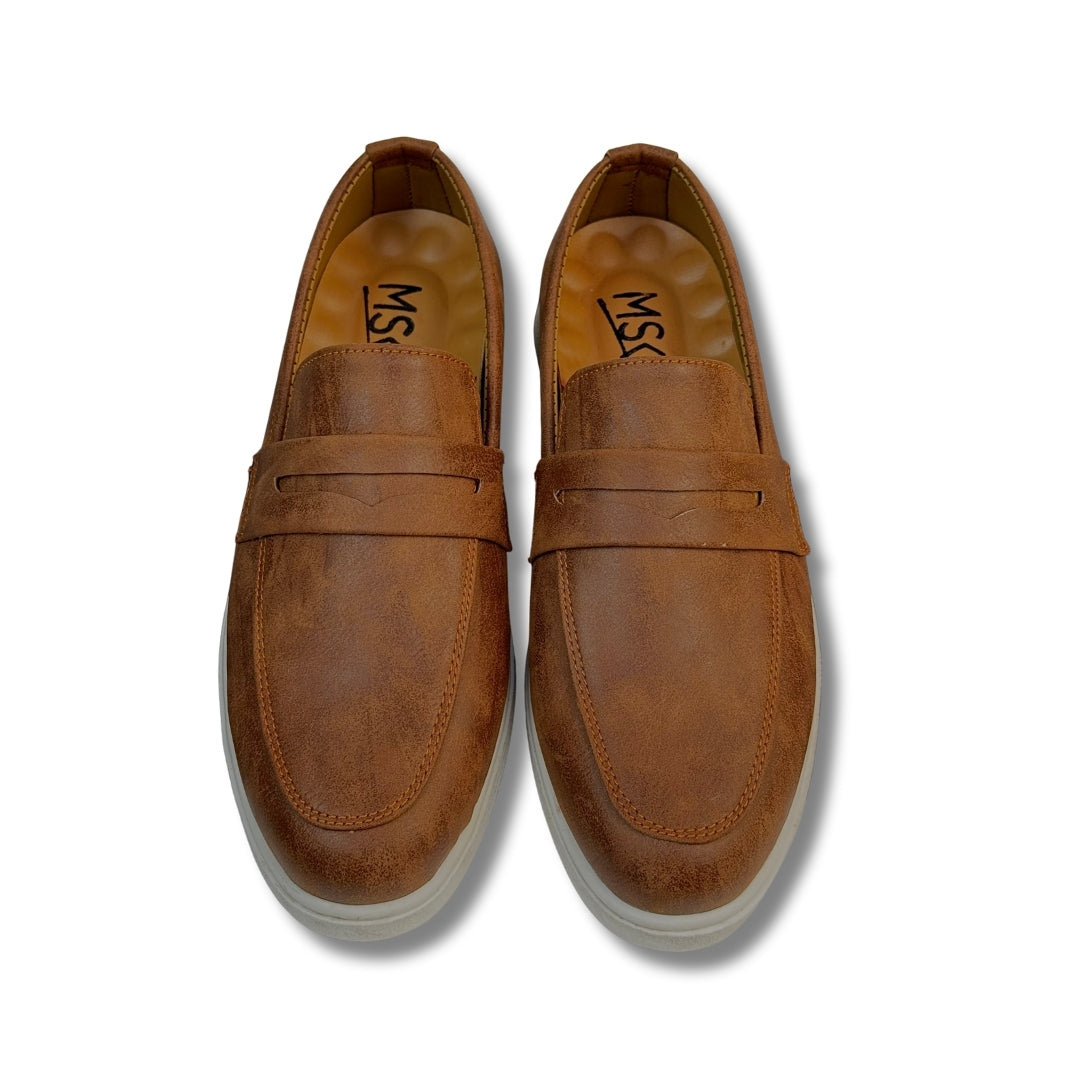 BROWN MENS MEDICATED SUED LOAFER