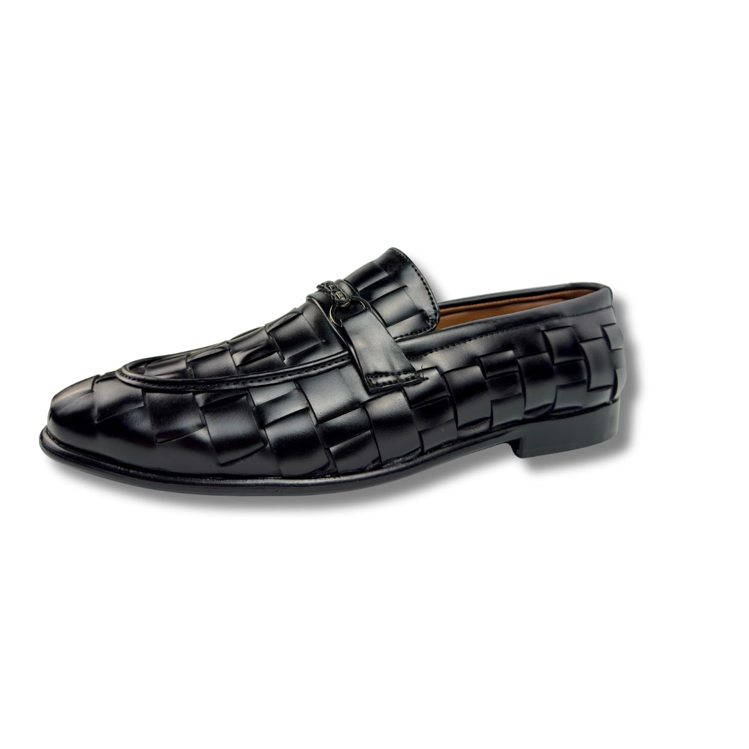 BLACK BRAIDED LOAFER