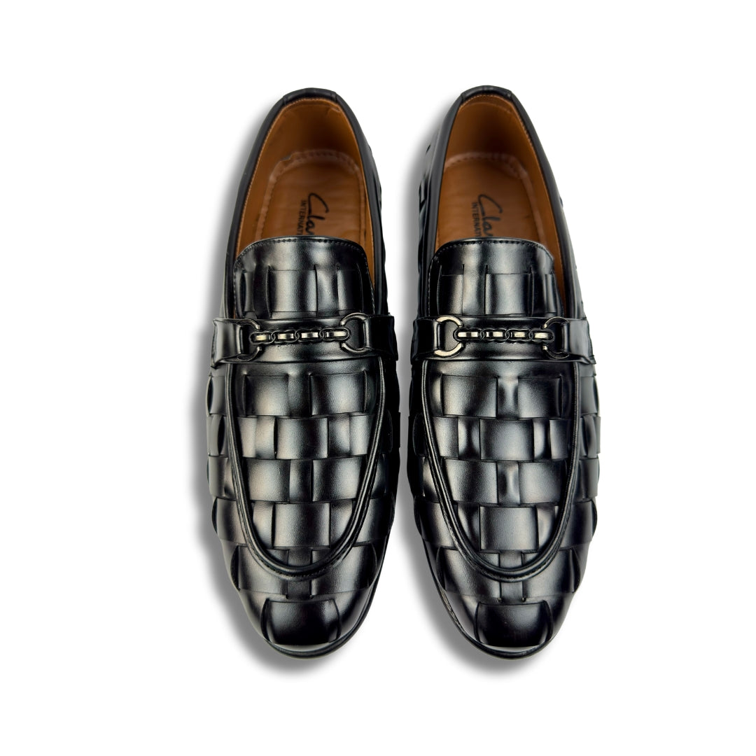 BLACK BRAIDED LOAFER