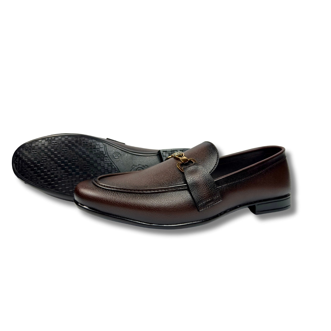 BROWN PLAIN LOAFER 01