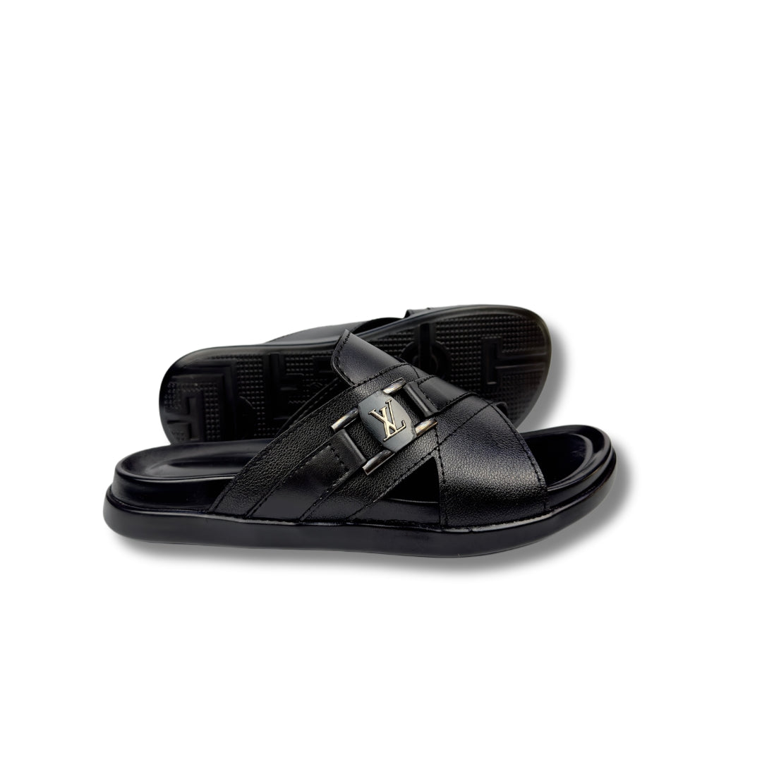 LV - Men's Black Pebble Grain Leather Slipper