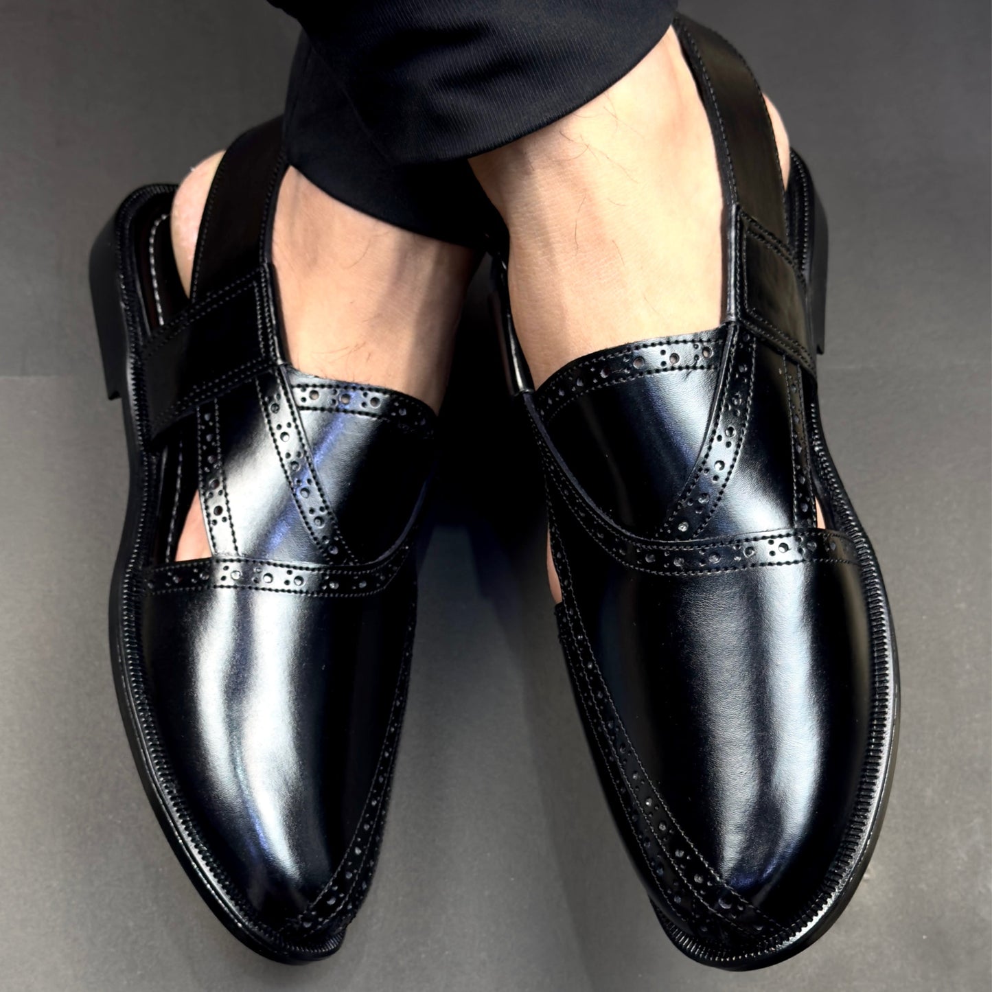 Black leather peshawari sandal