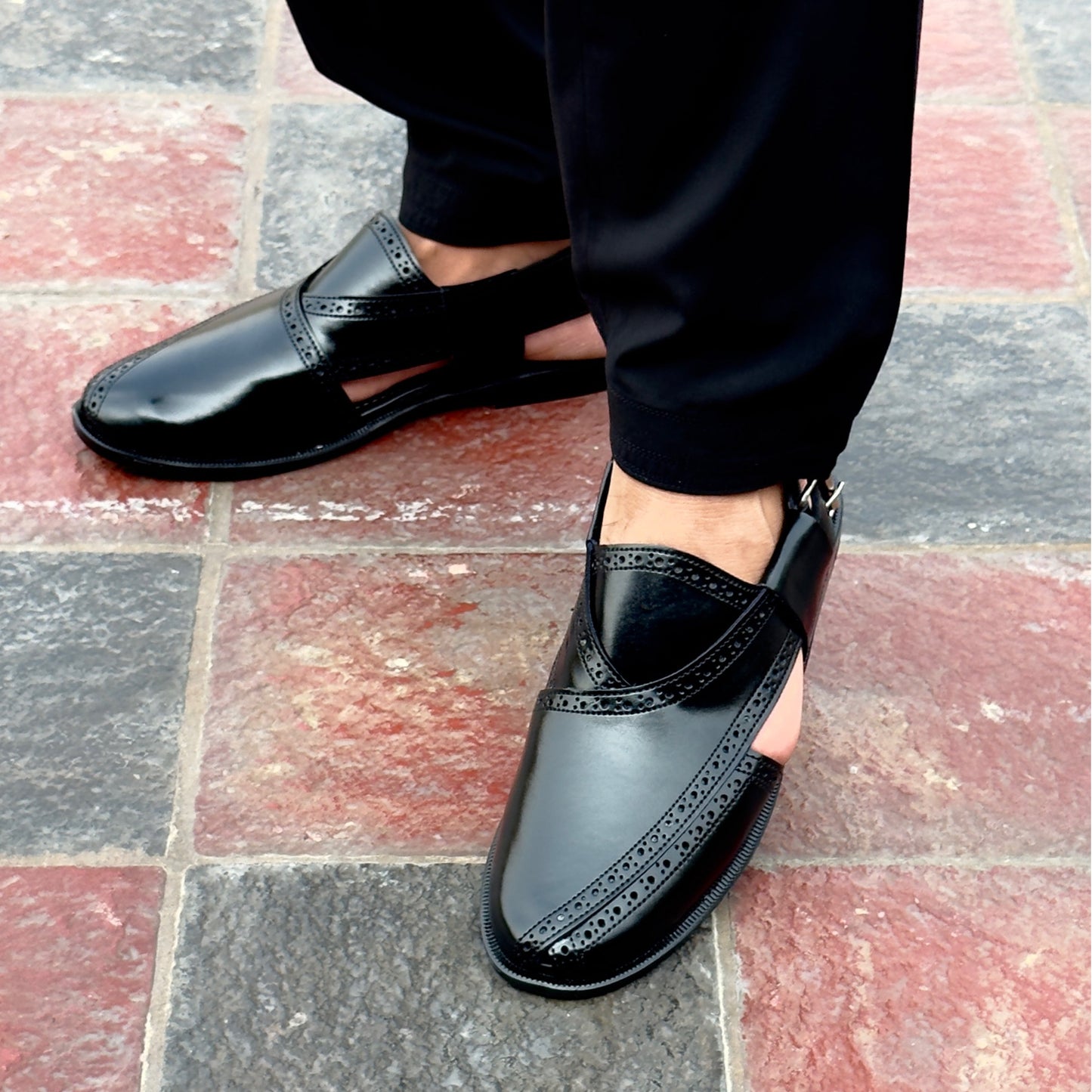 Black leather peshawari sandal