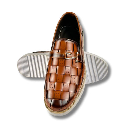 MEHROON STRAP LOAFER