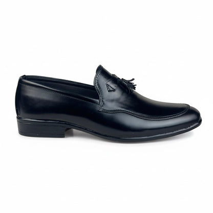 BLACK TASSEL LOAFER