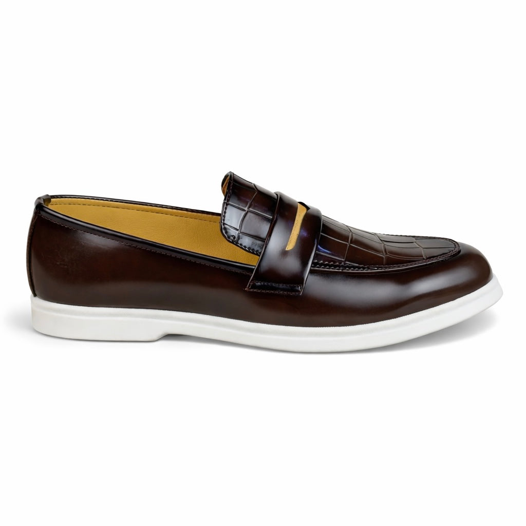 CHERRY PATENT MEDICATED LOAFER