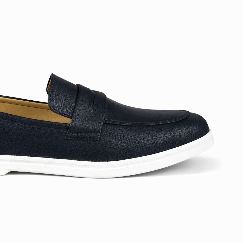 BLACK MEDICATED LOAFER