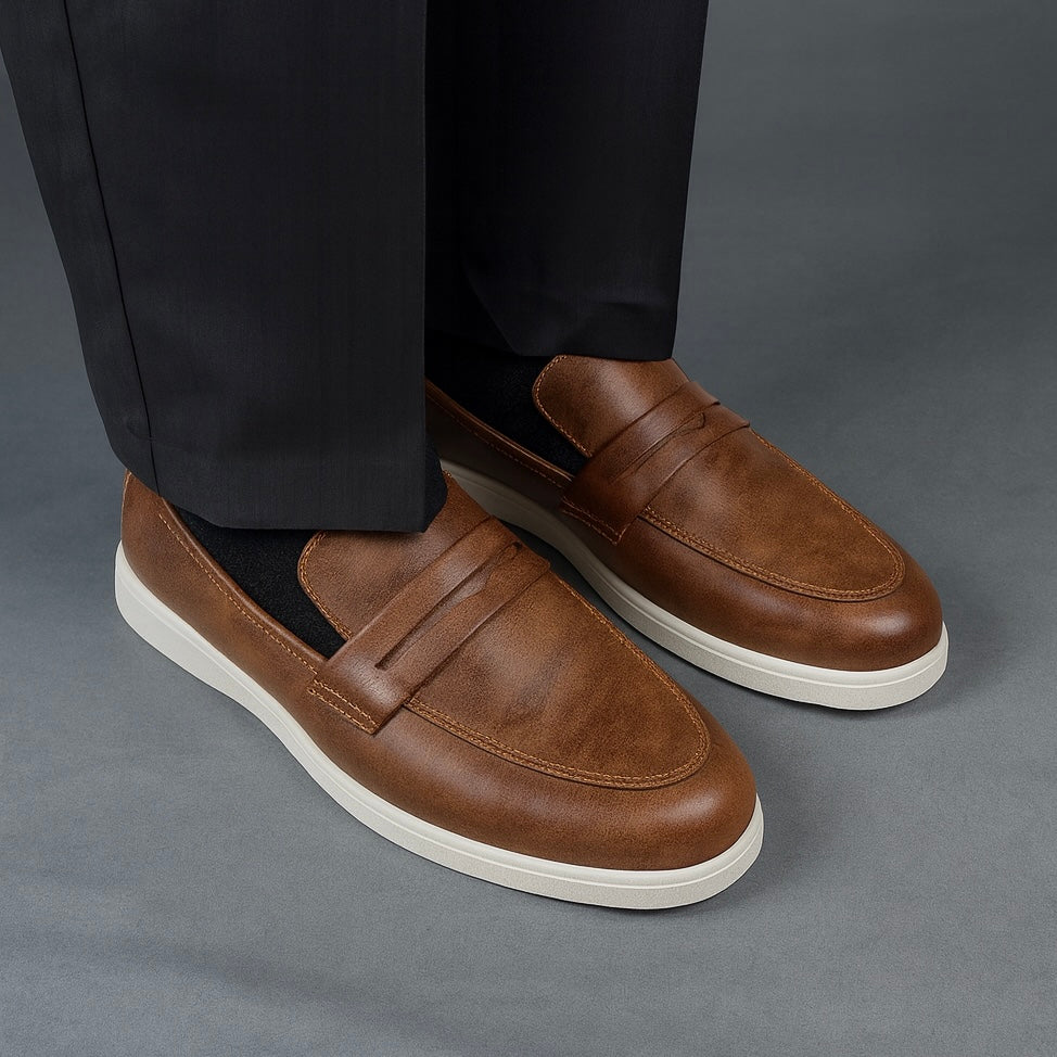 BROWN MENS MEDICATED SUED LOAFER