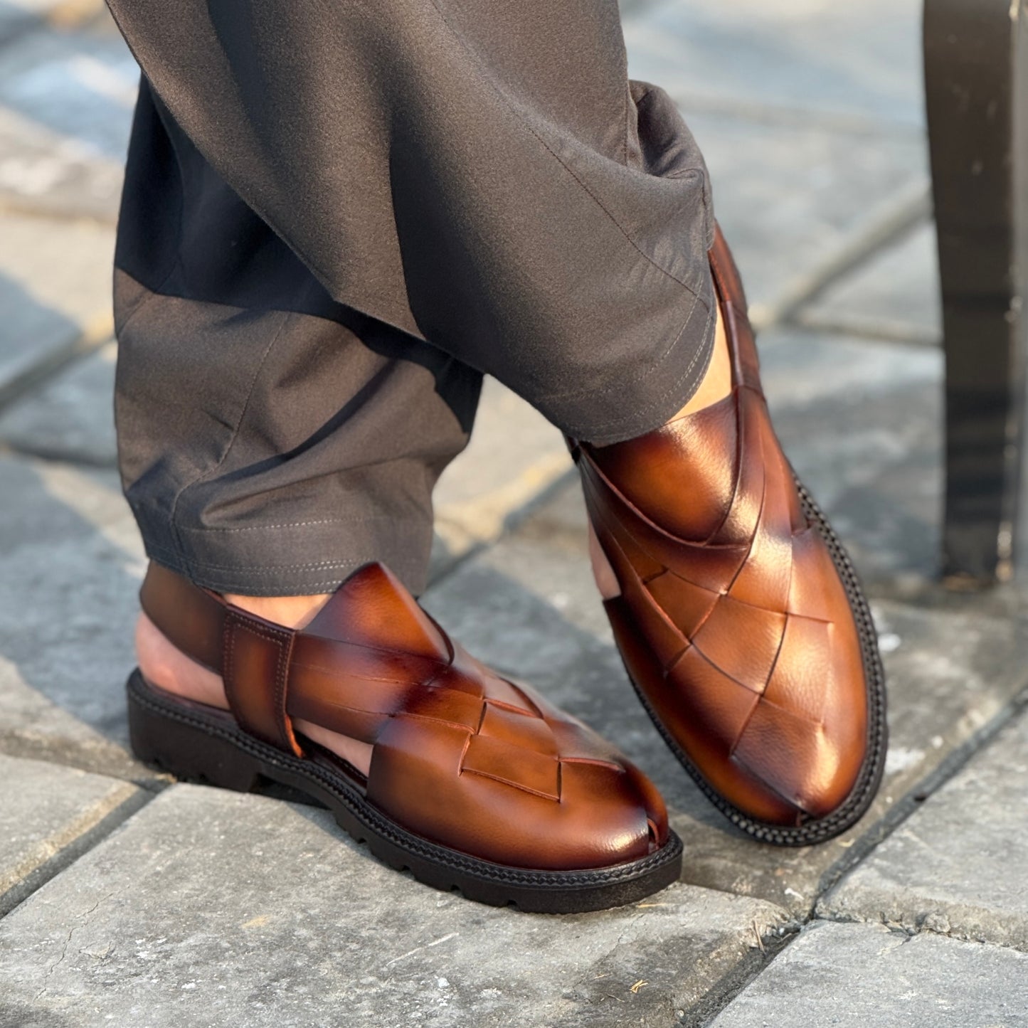 COMMANDO STRAP PESHAWARI - Mid Sole